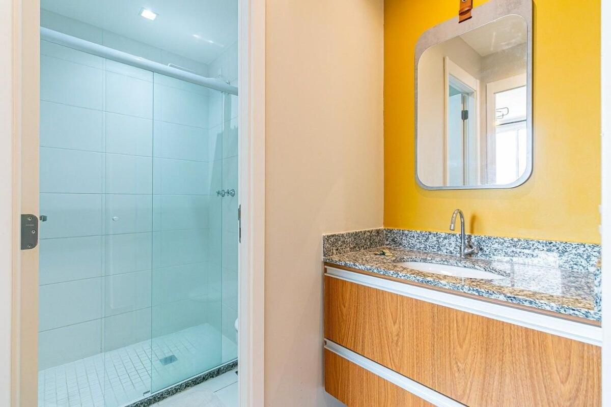 Apartamento Espacoso Ii Com Piscina - Metro Bras