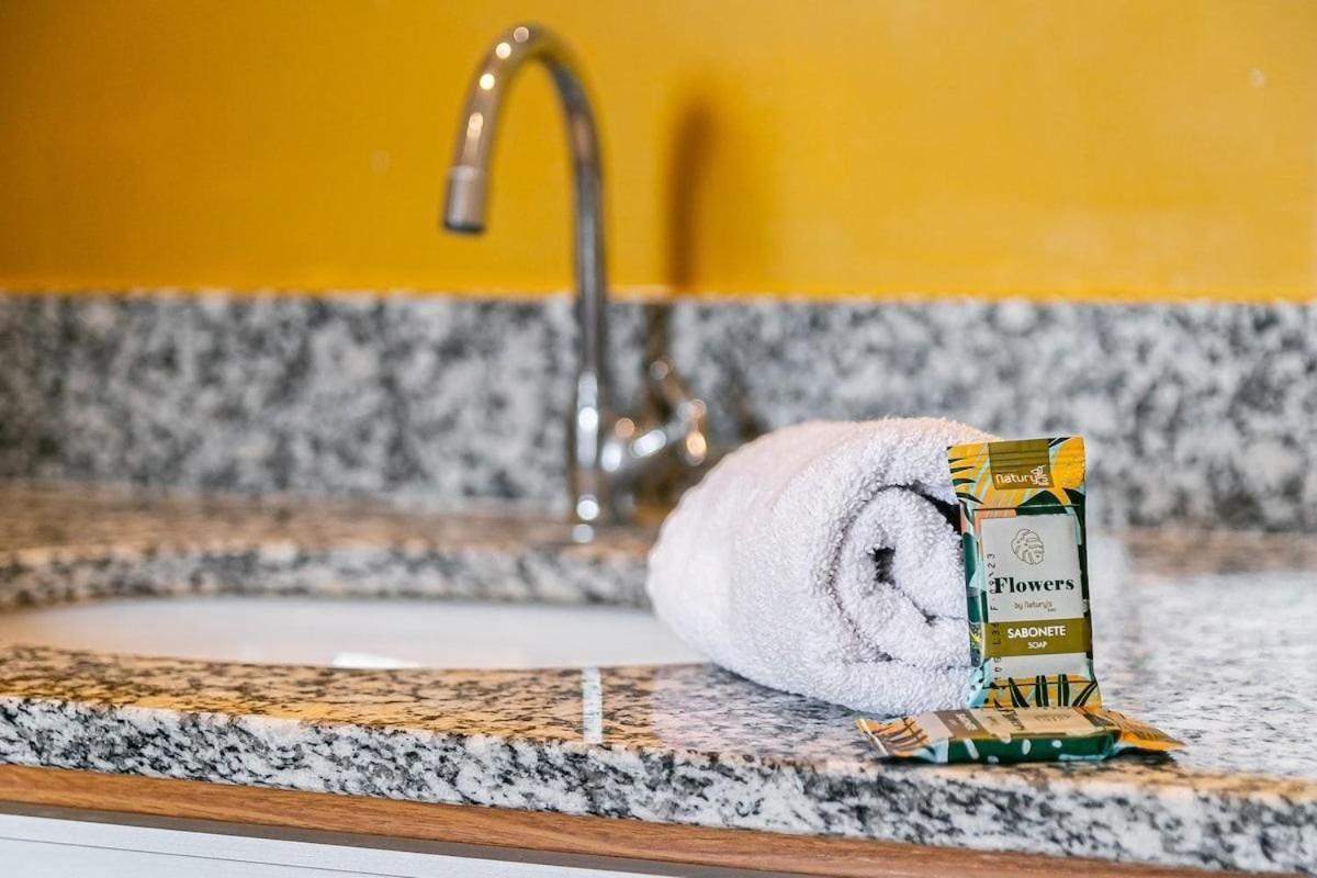 Apartamento Espacoso Ii Com Piscina - Metro Bras *