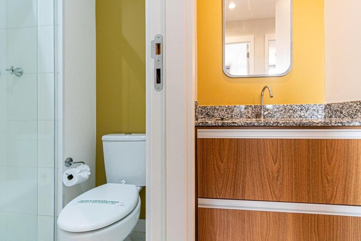 Apartamento Espacoso Ii Com Piscina - Metro Bras São Paulo
